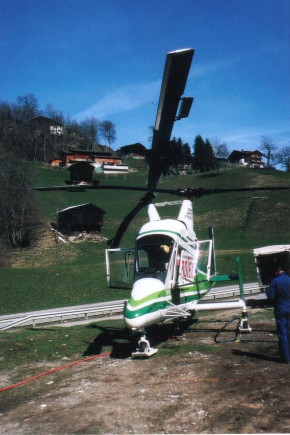 16_maladers_heli_am_tankplatz